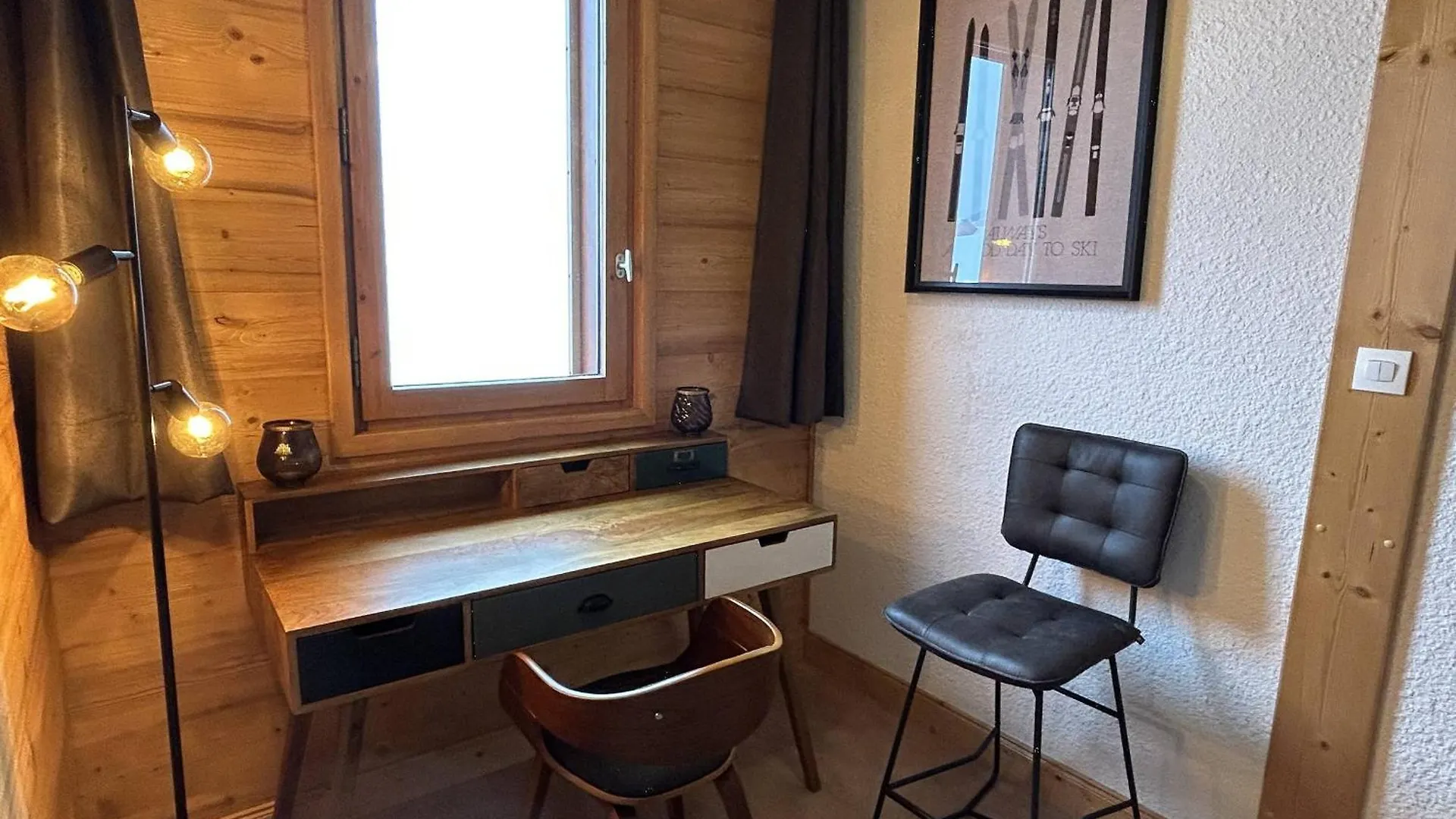 Duplex Skis Aux Pieds Avec Bureau, Wifi Et Tv Grand Ecran - Fr-1-355-252 Les Allues