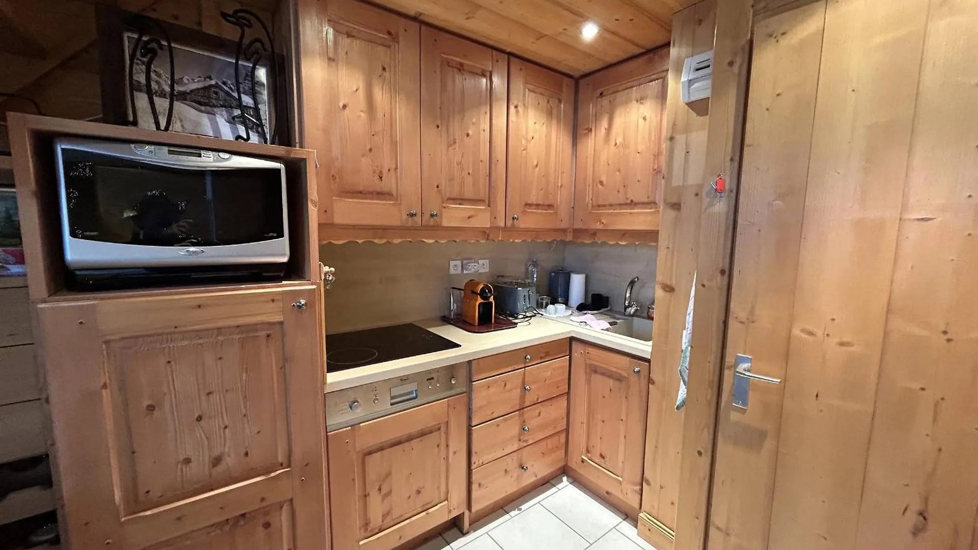 Apartment Duplex Skis Aux Pieds Avec Bureau, Wifi Et Tv Grand Ecran - Fr-1-355-252 Les Allues
